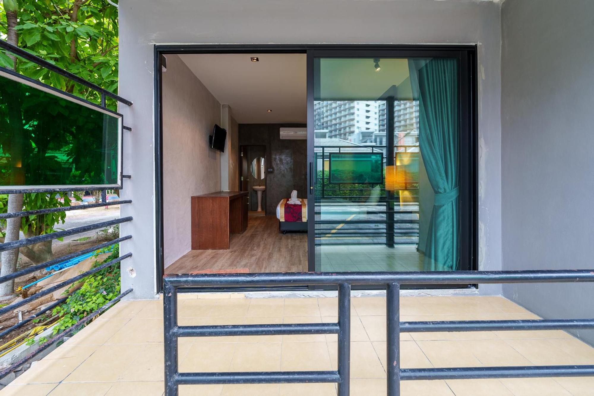 Villa Navin Beach Residence Jomtien Beach Esterno foto