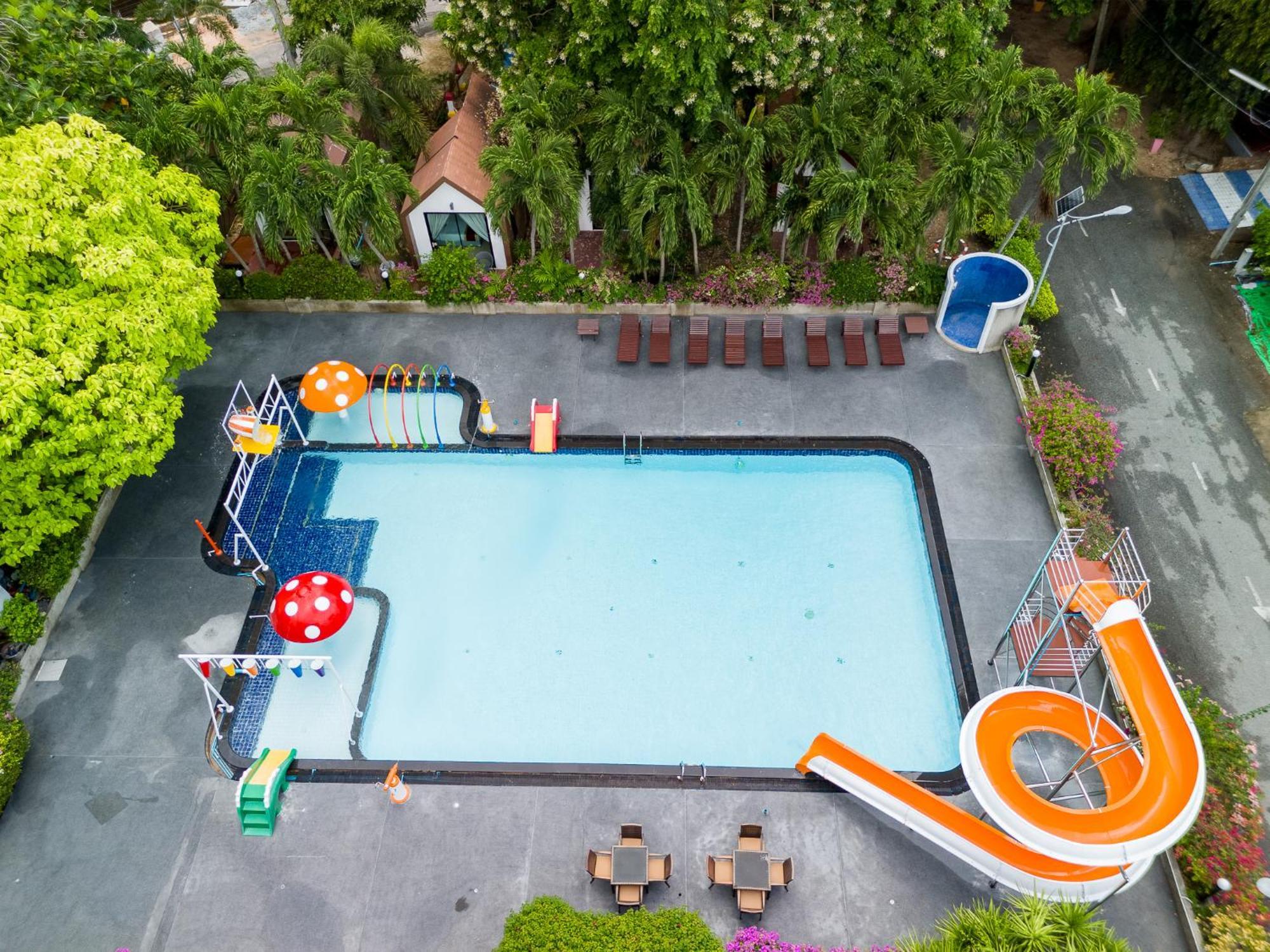 Villa Navin Beach Residence Jomtien Beach Esterno foto