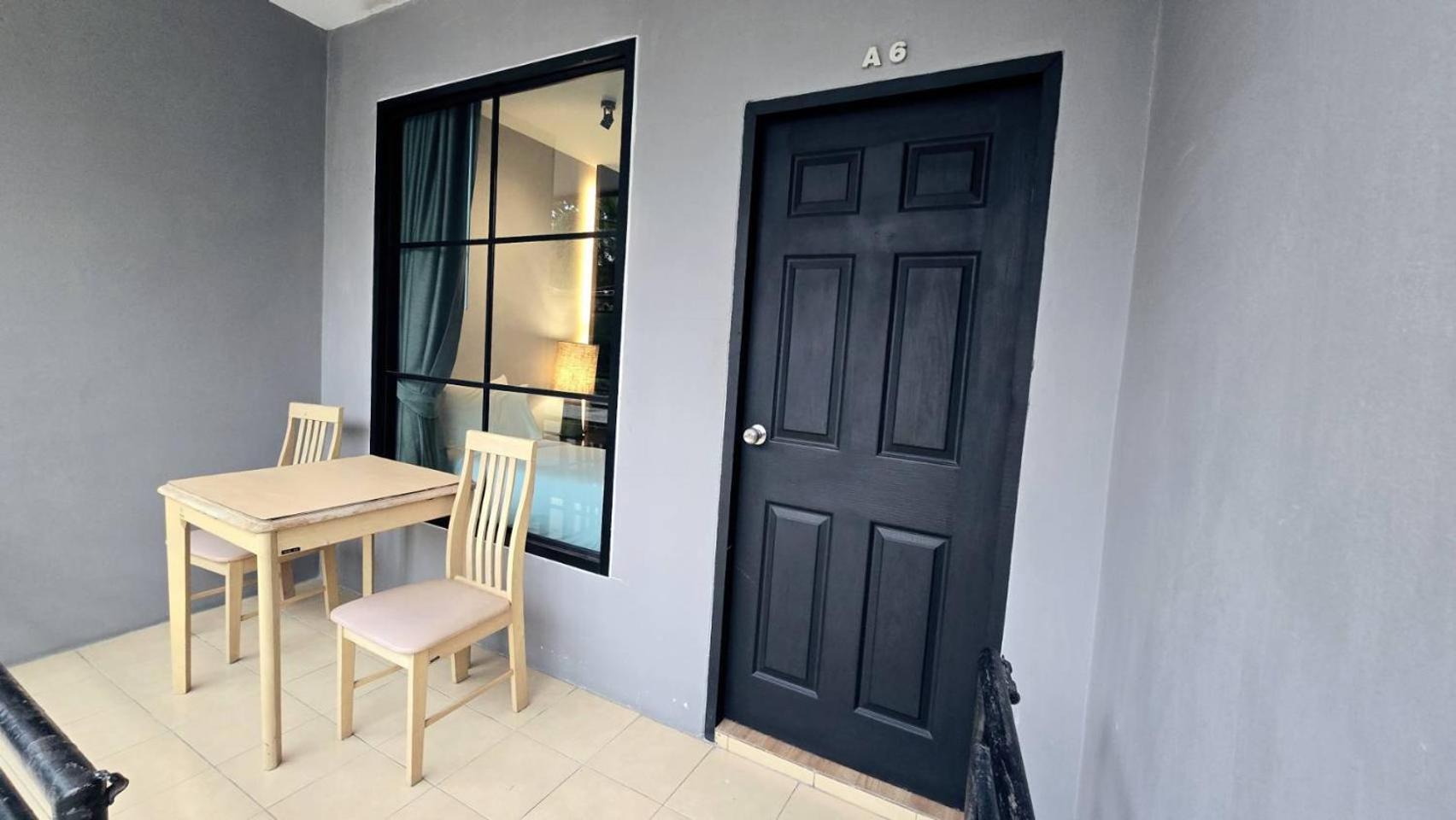 Villa Navin Beach Residence Jomtien Beach Esterno foto